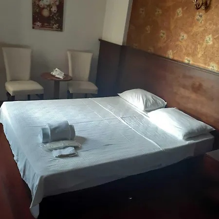 Grand Center Boutique 3*