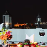 Ξενοδοχείο Grand Center Boutique 3*