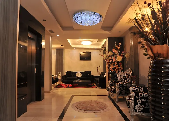 Grand Center Boutique ホテル