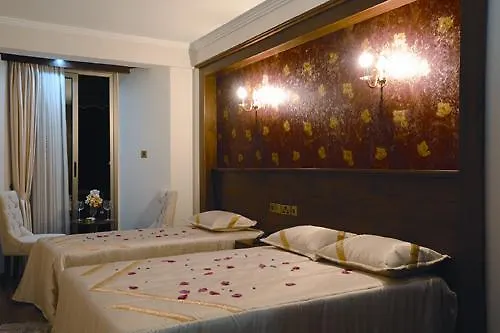 Grand Center Boutique ホテル